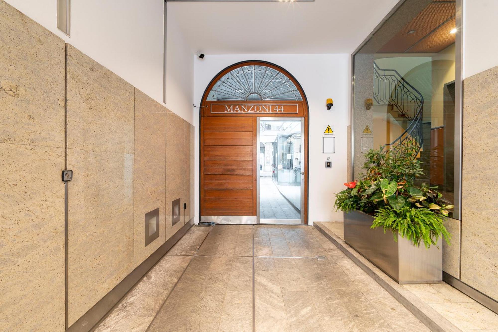 Manzoni 44 Suite, Milan